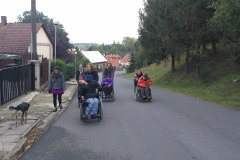 U KONÍKŮ /ŘÍJEN 16/