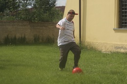 JXSaH1AZRay7golkuyVo9Q_thumb_e1d